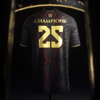 Maillot PSG "The Parisians" Champions 2025 by Comma