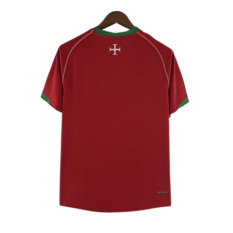 Maillot Portugal Rétro Vintage Domicile 2006 Maillot Portugal Rétro Vintage Domicile 2006 – Image 2